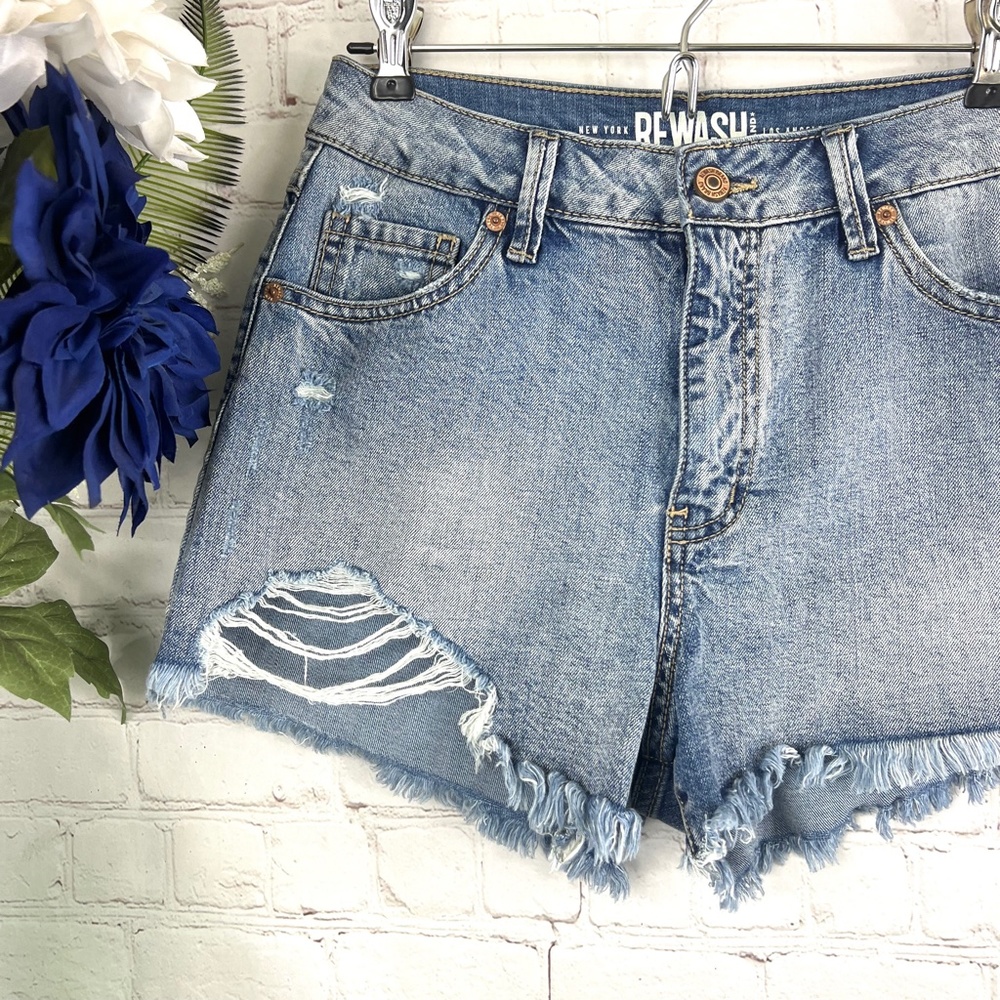 🚫SOLD! |•REWASH•| Super High Rise Wedge Vintage Reunion Jean Shorts - Picture 2 of 9